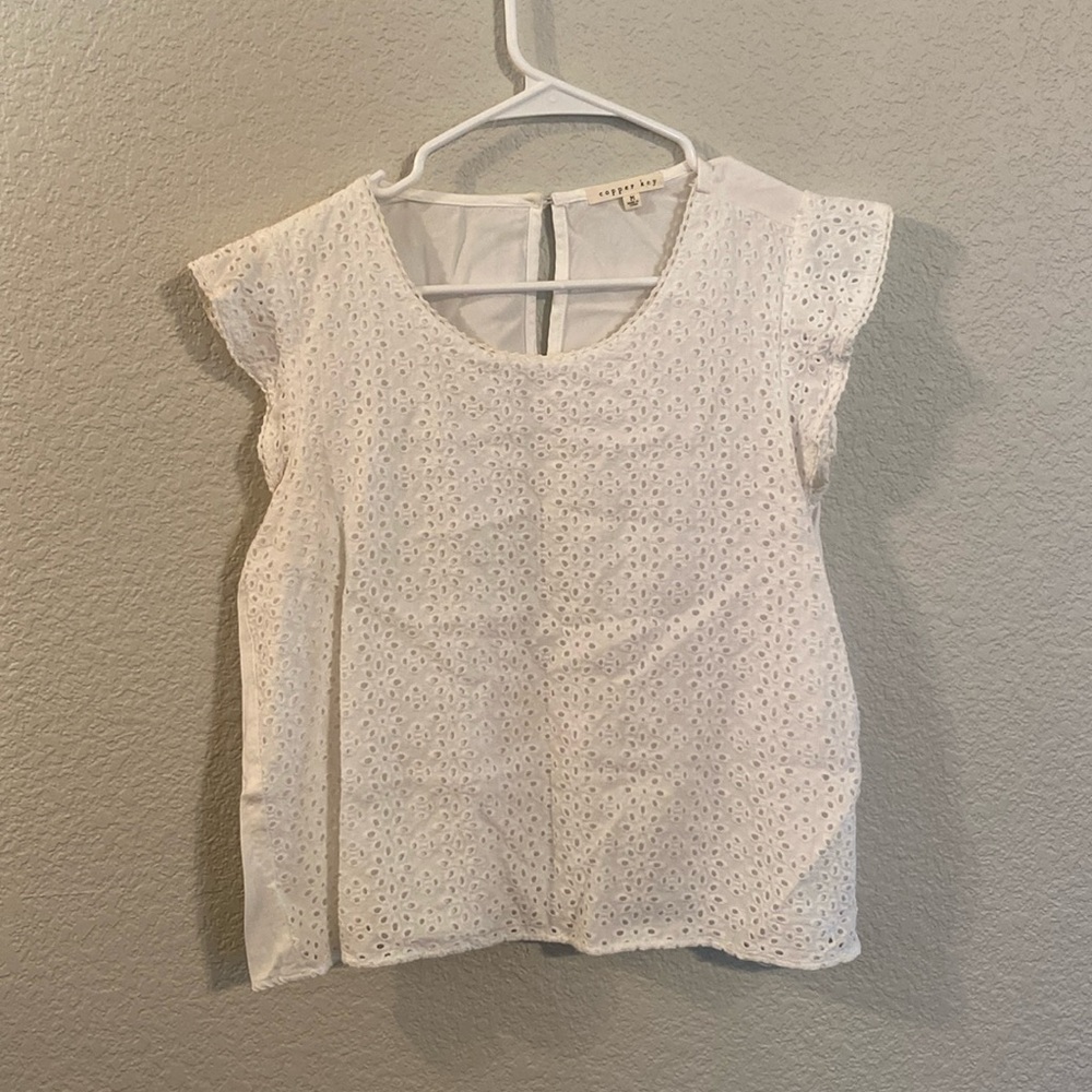 Copper Key Eyelet tee